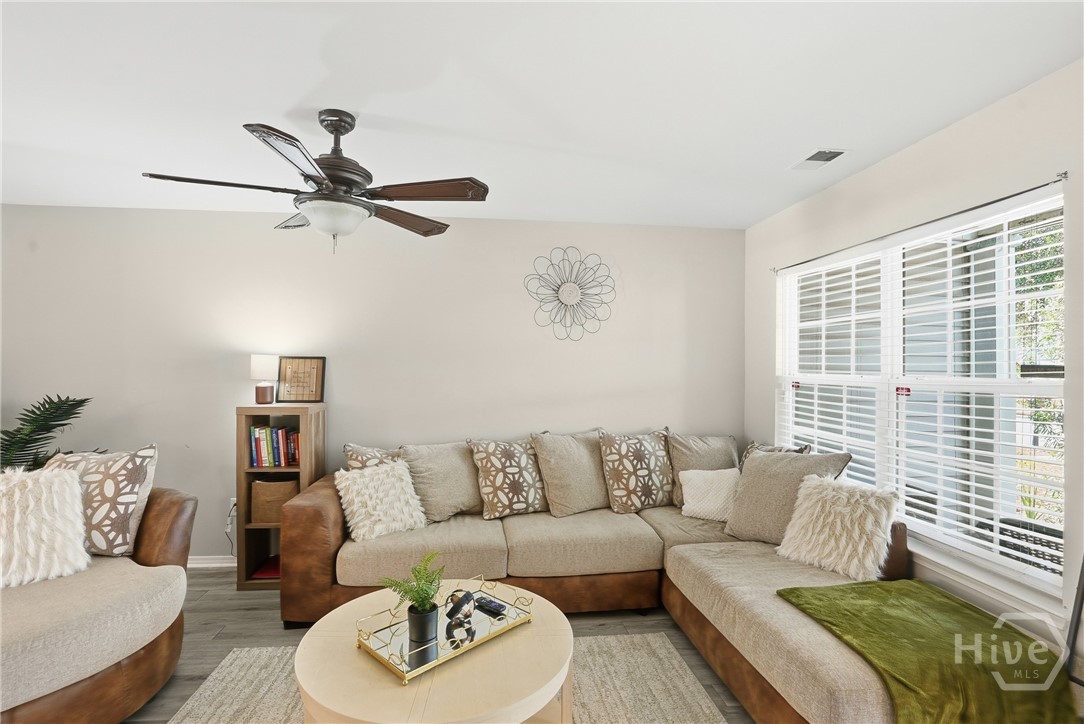 61 Timber Crest Court Savannah, GA 31407 - Photo 15 of 29