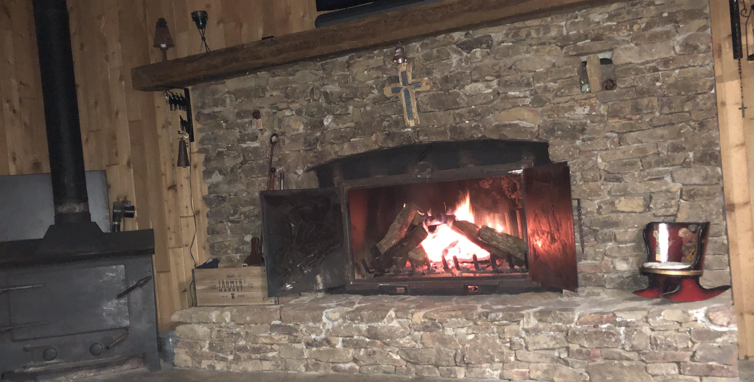 7462 Campground Road Drummonds, TN 38023 - Photo 10 of 31 Stone fireplace featuring a wood mantel