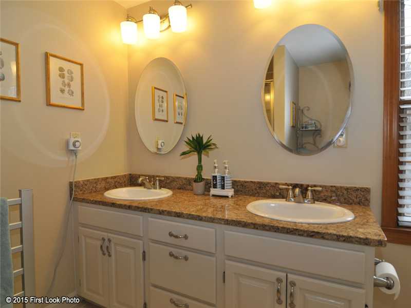 191 Kings Ridge Road South Kingstown, RI 02879 - Photo 15 of 25 Master Bath/Spa.