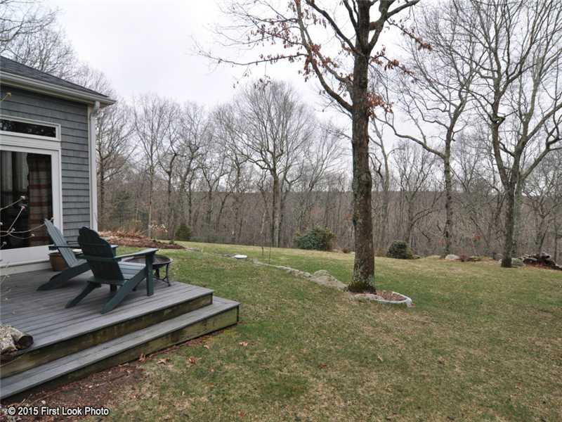 191 Kings Ridge Road South Kingstown, RI 02879 - Photo 10 of 25 Yard/Garden.