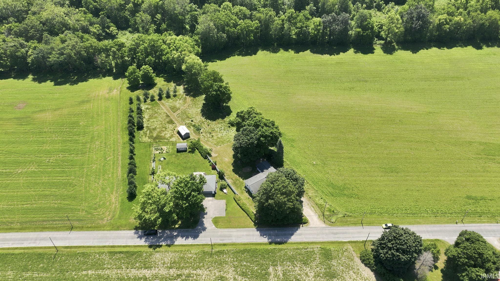 11007 North Ogden Road North Manchester, IN 46962 - Photo 43 of 47
