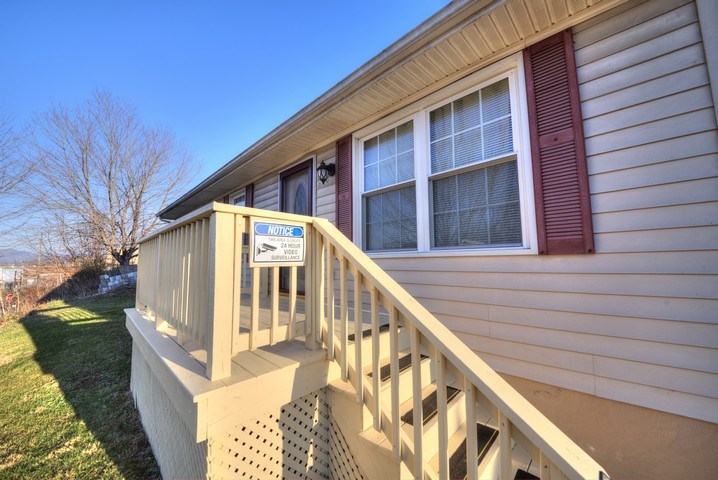 600 Western Road Waynesboro, VA 22980 - Photo 2 of 26 Gallery Image 2