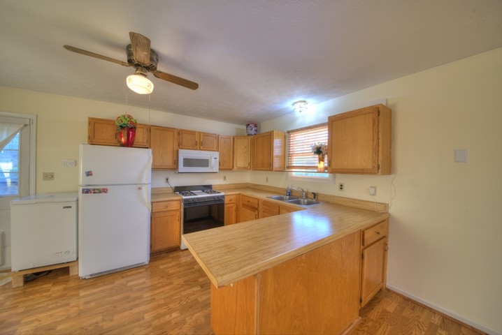 600 Western Road Waynesboro, VA 22980 - Photo 4 of 26 Gallery Image 4