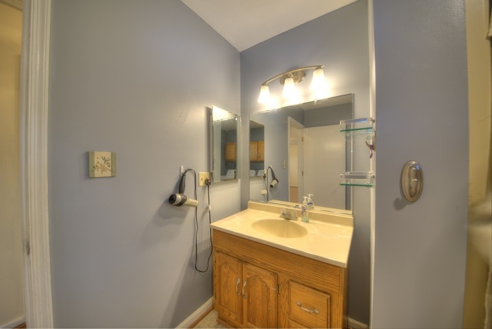 600 Western Road Waynesboro, VA 22980 - Photo 7 of 26 Gallery Image 7
