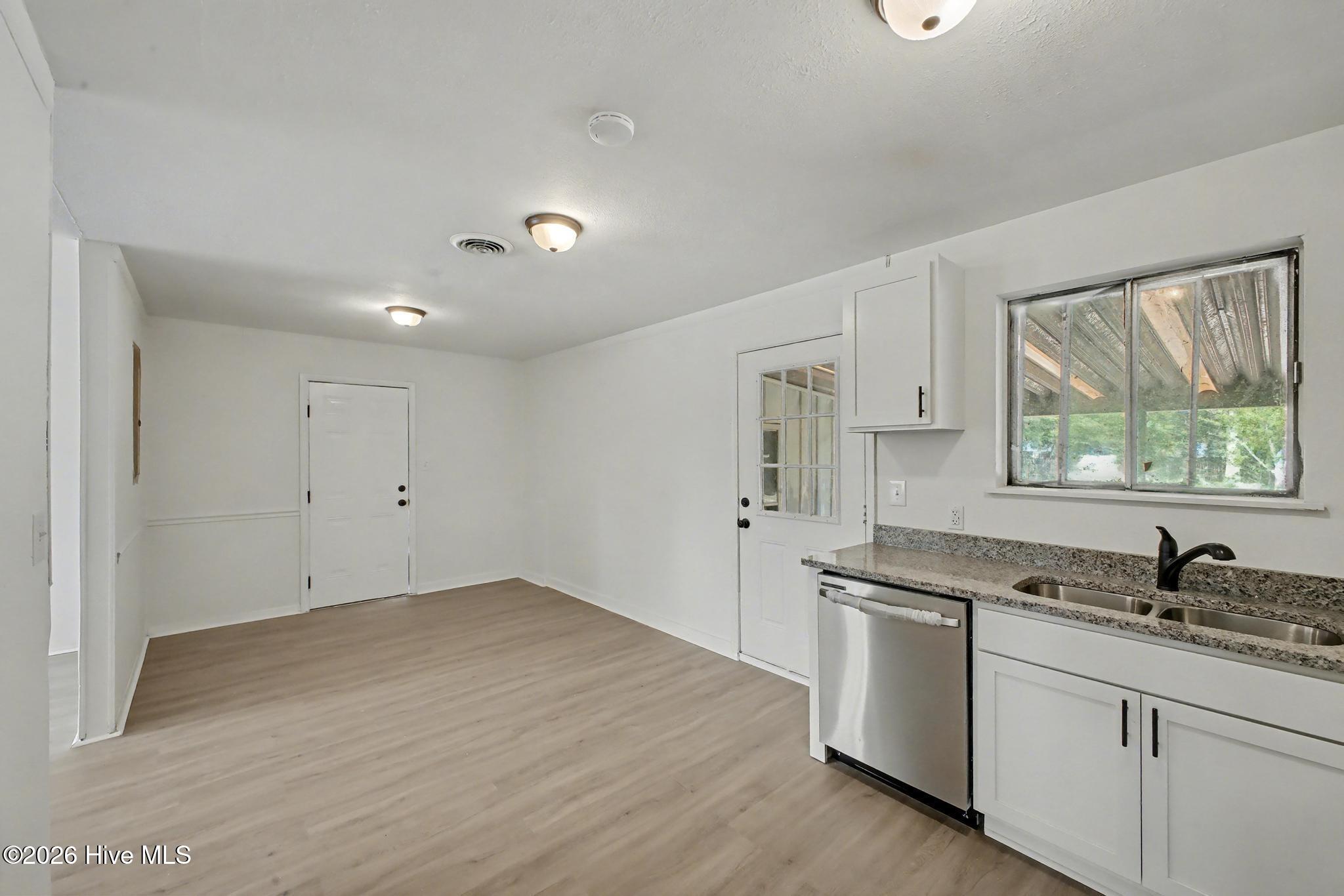 2709 Lumpkin Road Augusta, GA 30906 - Photo 6 of 27 IMG_9534