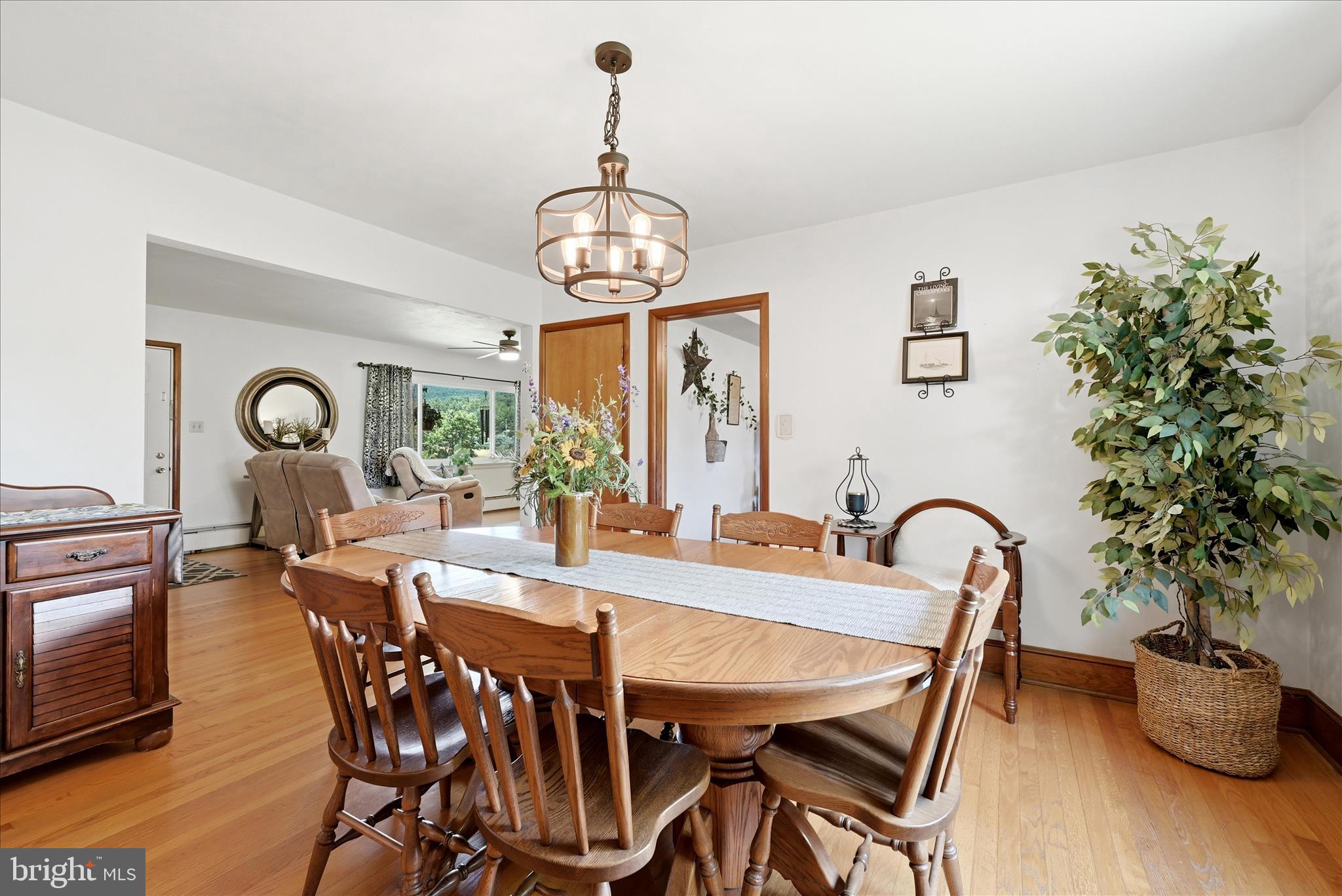 9581 Valley Road Berkeley Springs, WV 25411 - Photo 8 of 69 Dining Room