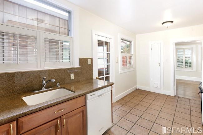 252 Rolph Street San Francisco, CA 94112 - Photo 7 of 10