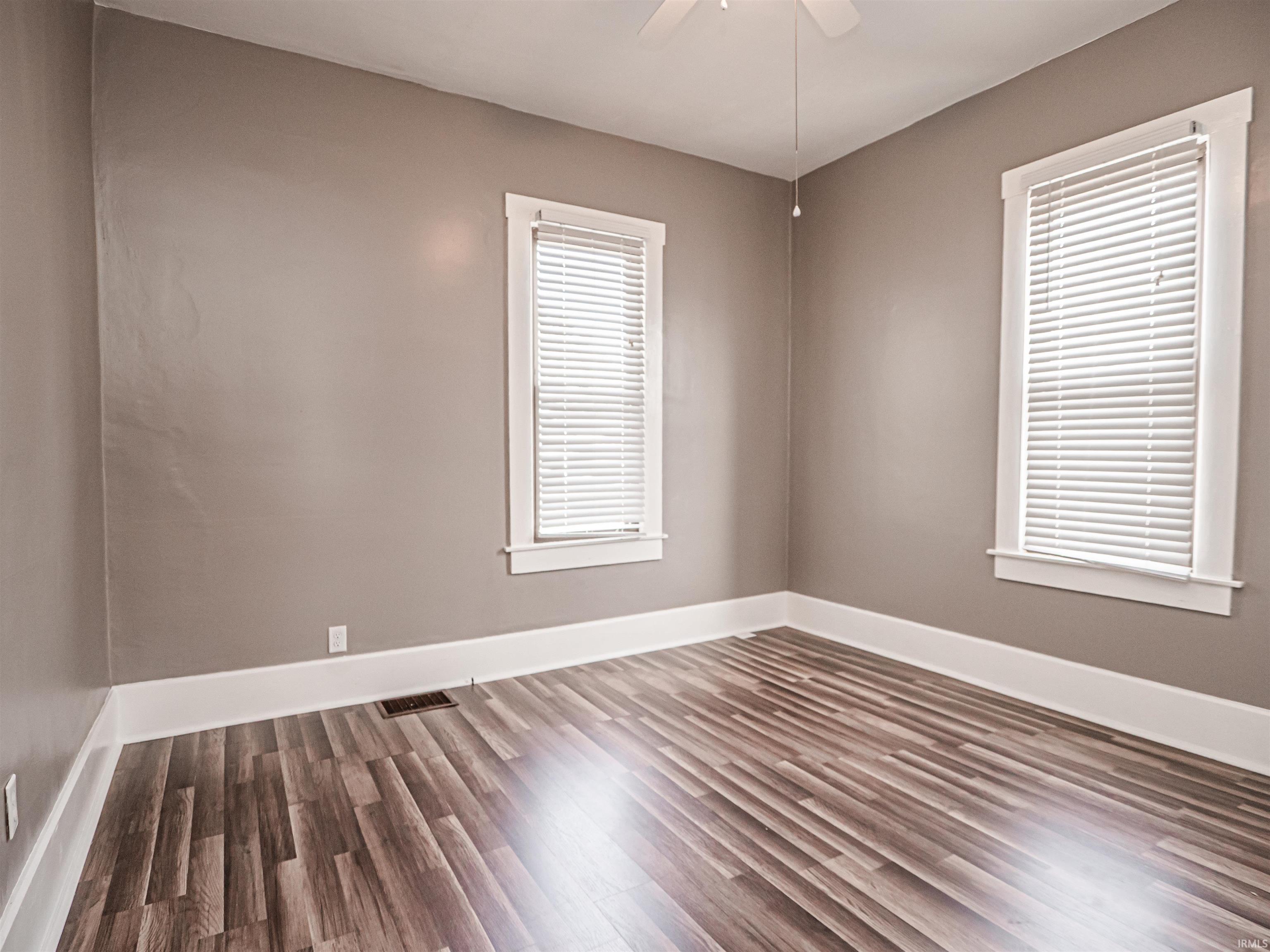 716 East 5th Street Mount Vernon, IN 47620 - Photo 13 of 24