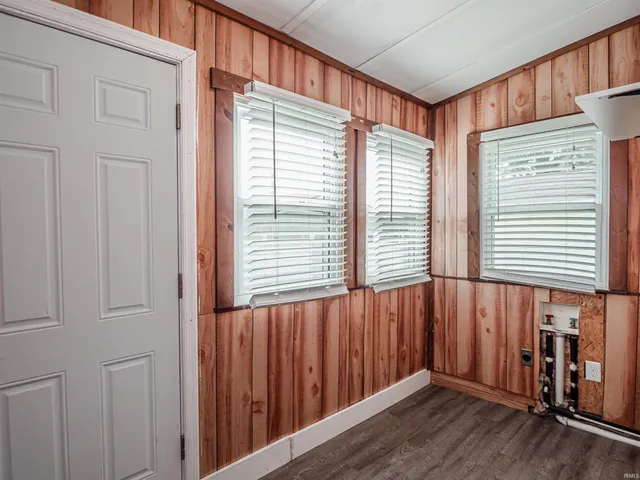 $135,000 | 716 East 5th Street, Mount Vernon, IN 47620