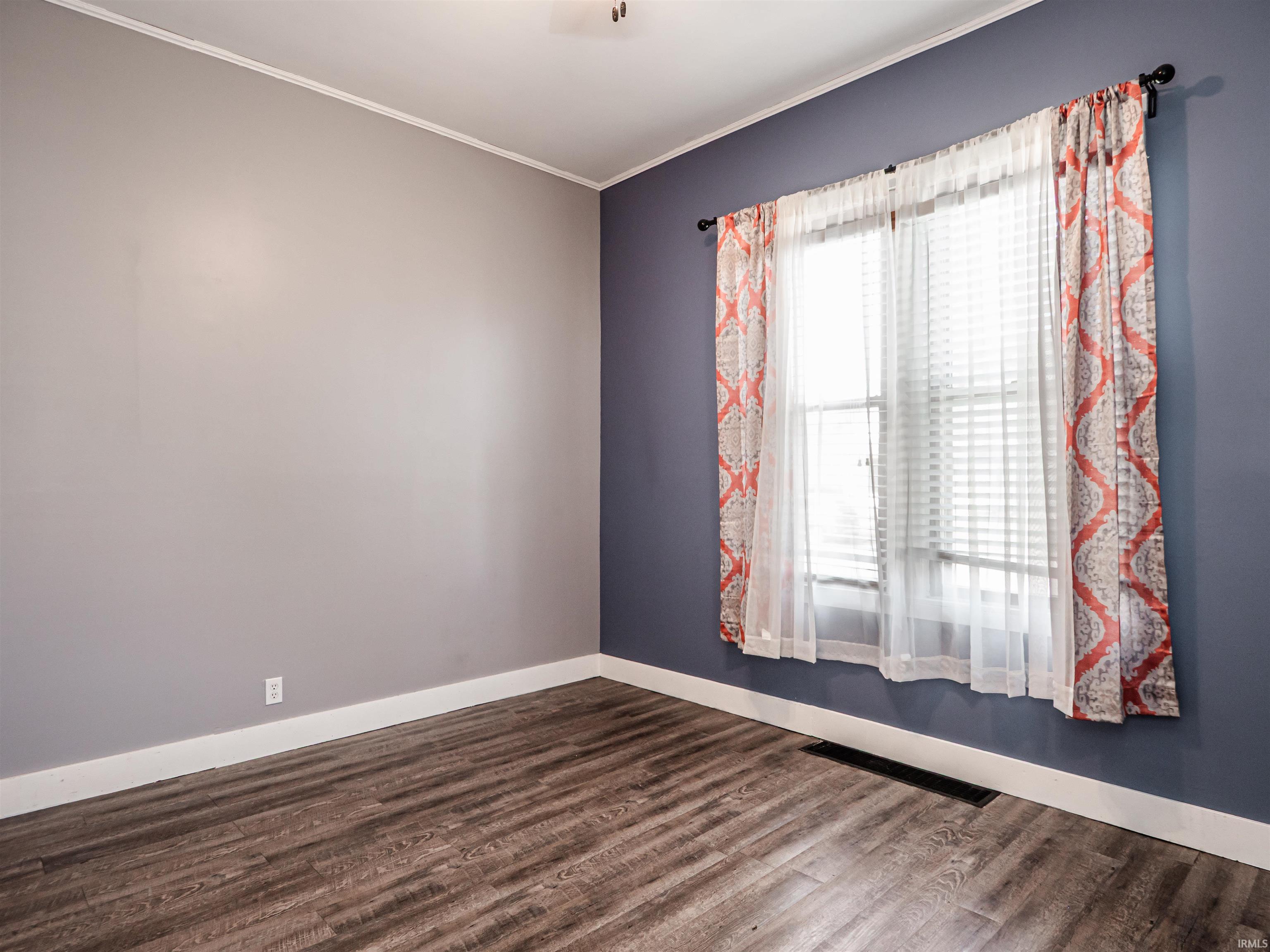 716 East 5th Street Mount Vernon, IN 47620 - Photo 9 of 24