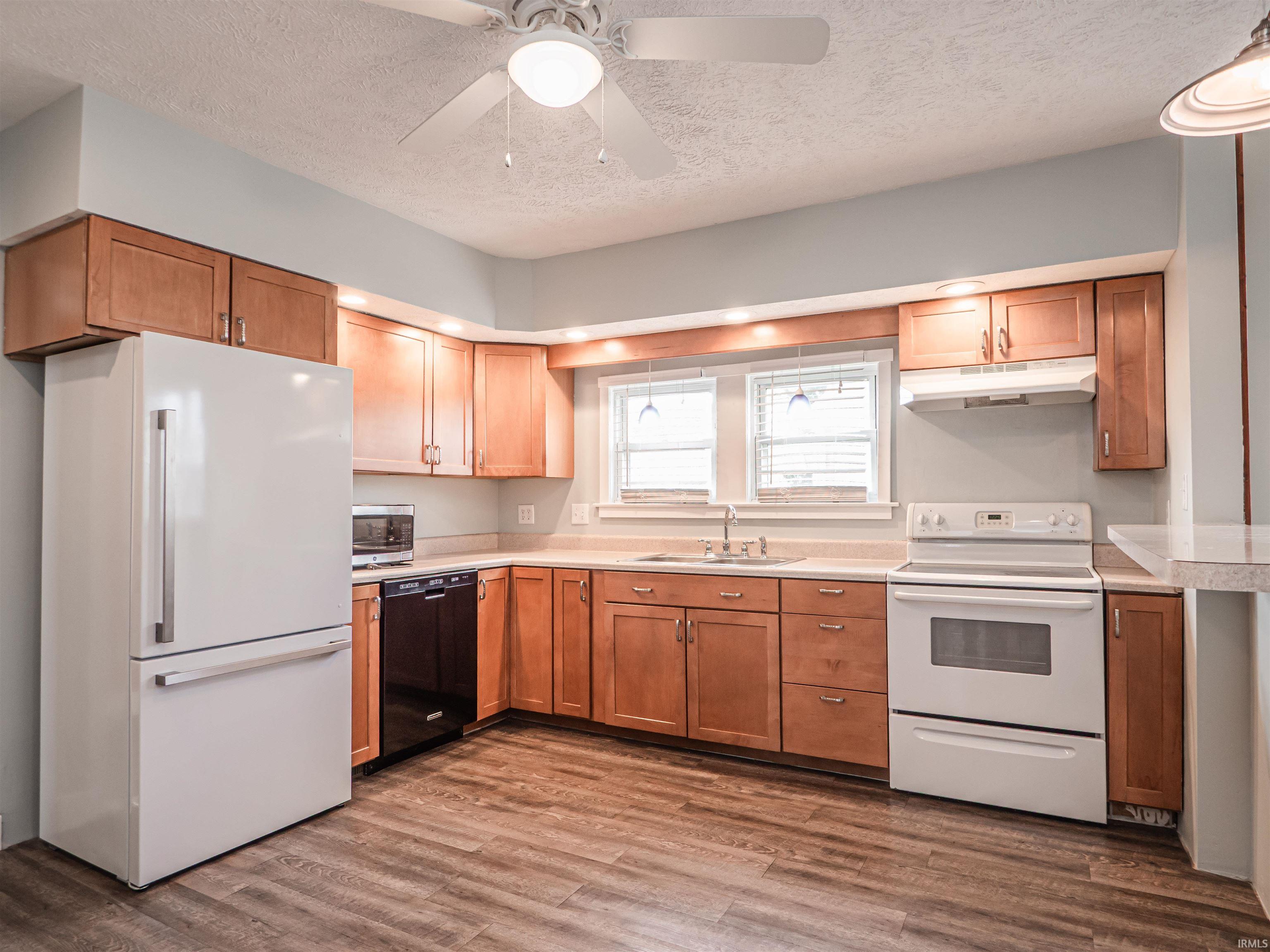 716 East 5th Street Mount Vernon, IN 47620 - Photo 10 of 24