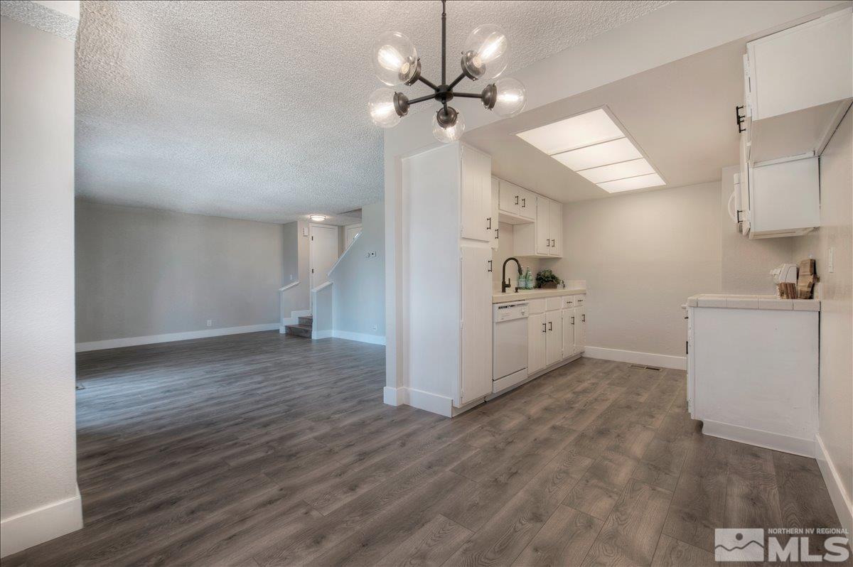 3540 Balboa Drive Reno, NV 89503 - Photo 7 of 20 Photo 7