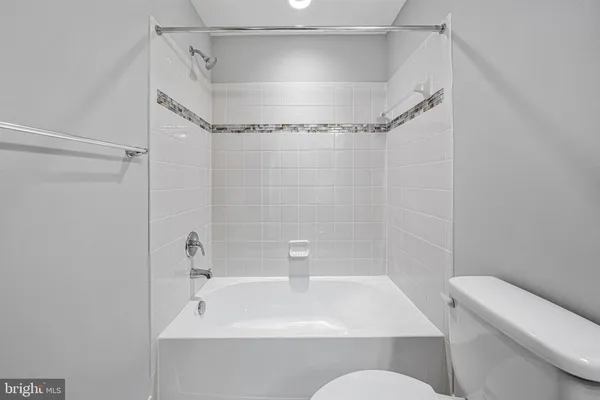 $3,200 | 104 Gallop Drive, La Plata, MD 20646