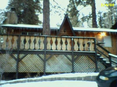 1639 Linnet Road Wrightwood, CA 92397 - Photo 1 of 1 a view of a wooden fence
