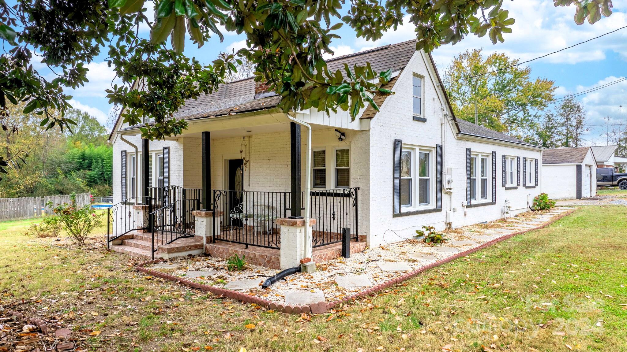 3635 Tryon Courthouse Road Cherryville, NC 28021 - Photo 1 of 22 Gallery Image 1