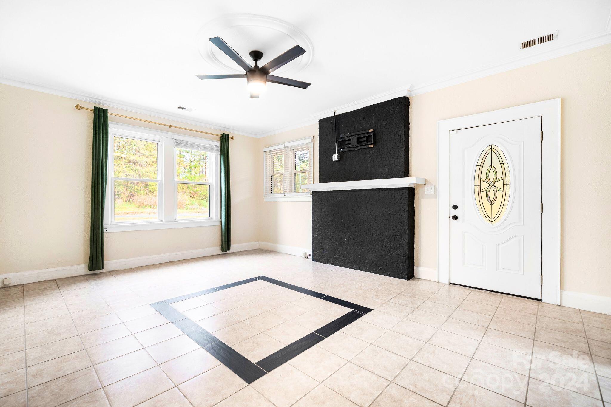 3635 Tryon Courthouse Road Cherryville, NC 28021 - Photo 7 of 22 Gallery Image 7