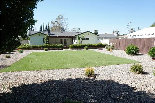 $3,850 | 18243 Superior Street, Northridge, CA 91325