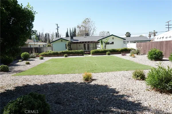 $3,850 | 18243 Superior Street, Northridge, CA 91325