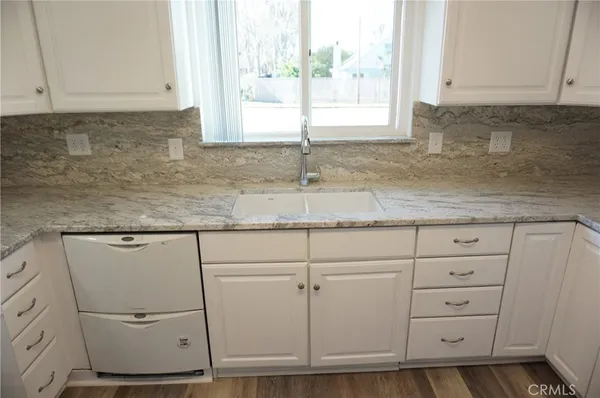$3,850 | 18243 Superior Street, Northridge, CA 91325