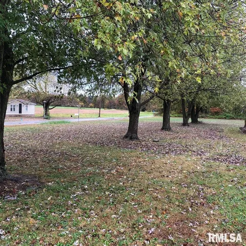 $150,000 | 17018 East Thompson Road, Opdyke, IL 62872