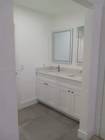 $3,900 | 9228 Southwest 37th Street, Unit 9228, Miami, FL 33165
