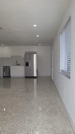 $3,900 | 9228 Southwest 37th Street, Unit 9228, Miami, FL 33165