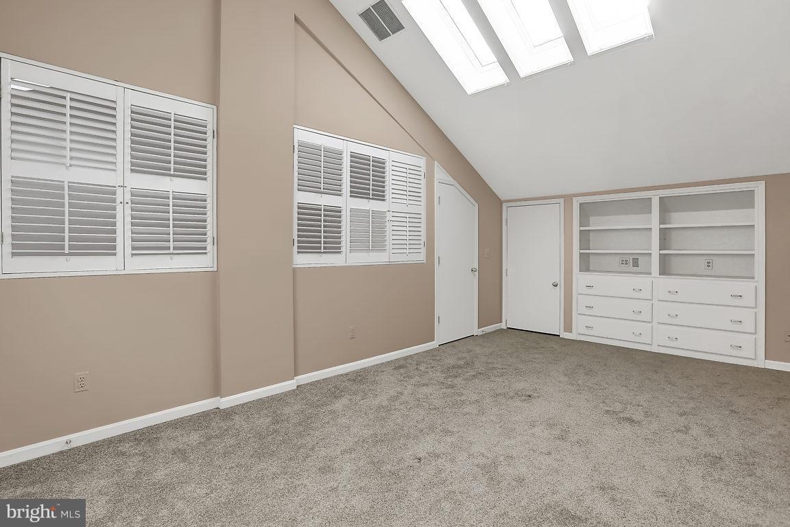 5711 Visitation Way Baltimore, MD 21210 - Photo 20 of 25 a view of an empty room with a window