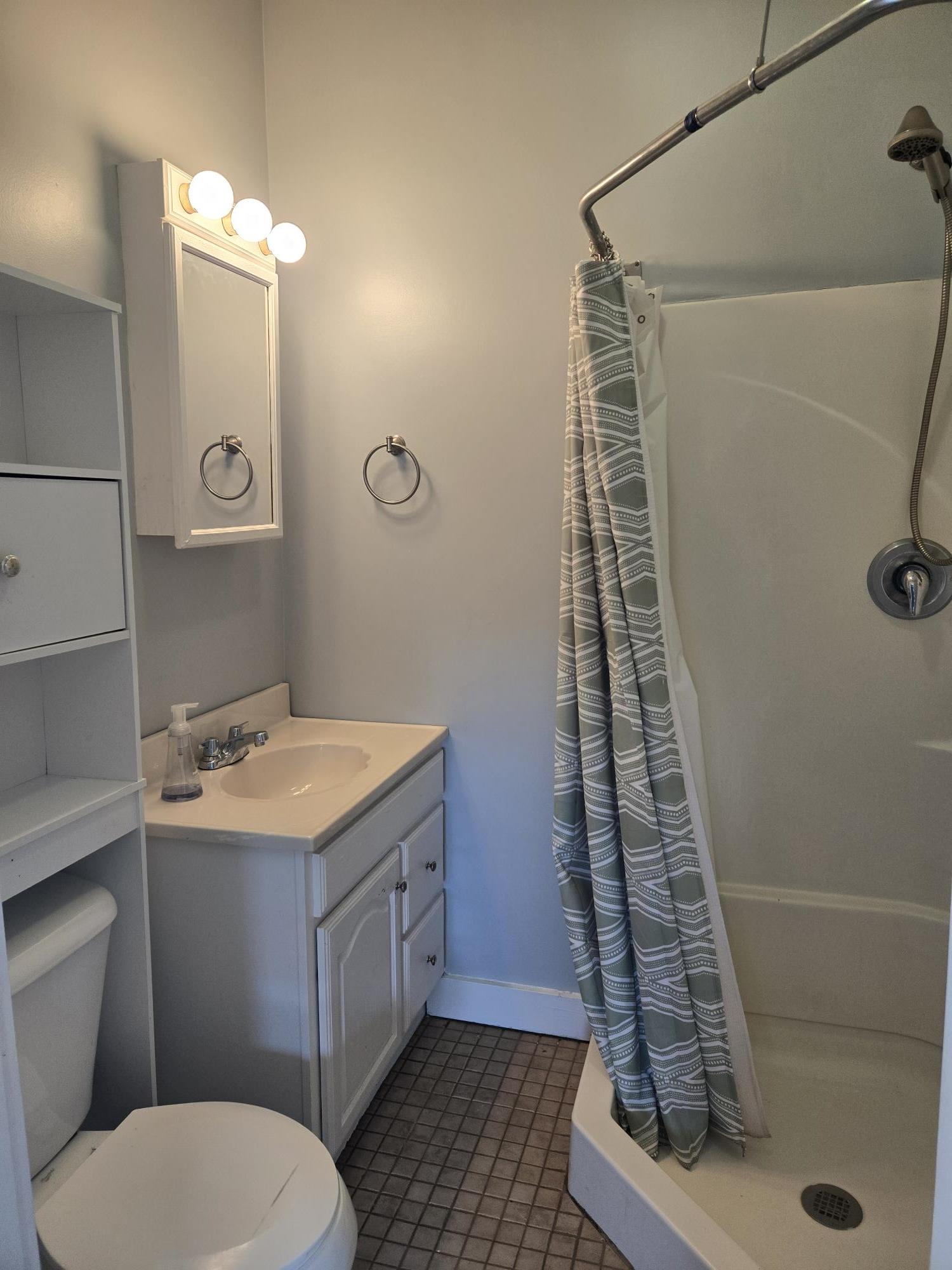 99 Depot Hill Road Henniker, NH 03242 - Photo 7 of 14