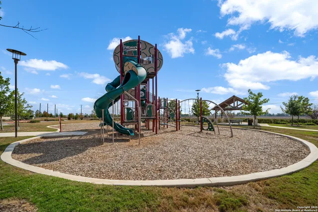 a view of a entertaining space