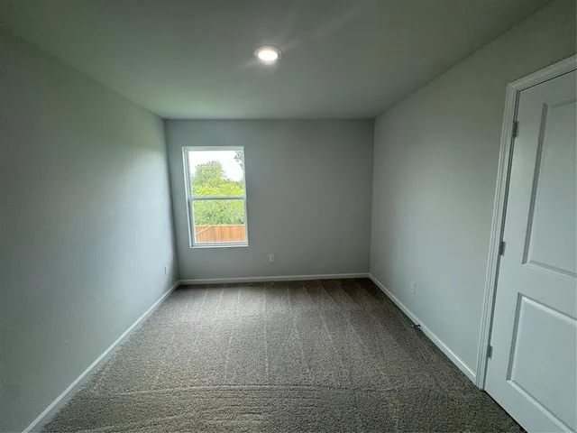 $2,400 | 541 Tall Meadow Drive, Cleburne, TX 76031