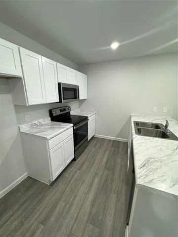 $2,400 | 541 Tall Meadow Drive, Cleburne, TX 76031