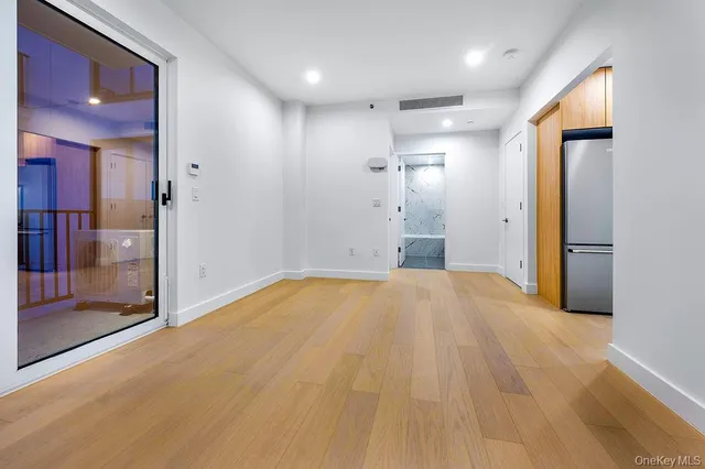 $610,500 | 150-02 Northern Boulevard, Unit 4J | Murray Hill - Flushing