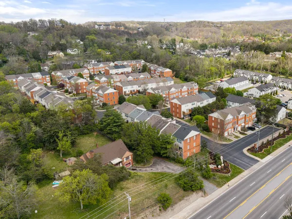 $419,900 | 7252 Highway 70 South, Unit 703, Nashville, TN 37221