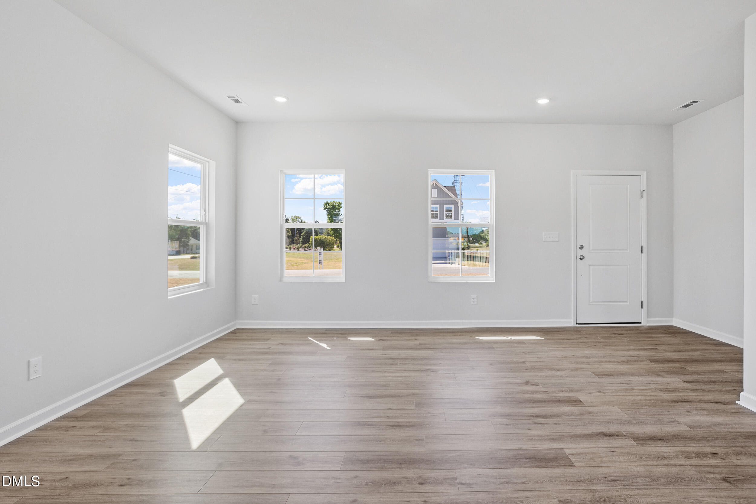 26 Alice Trace Place, Unit 34 Angier, NC 27501 - Photo 8 of 31 Great Room