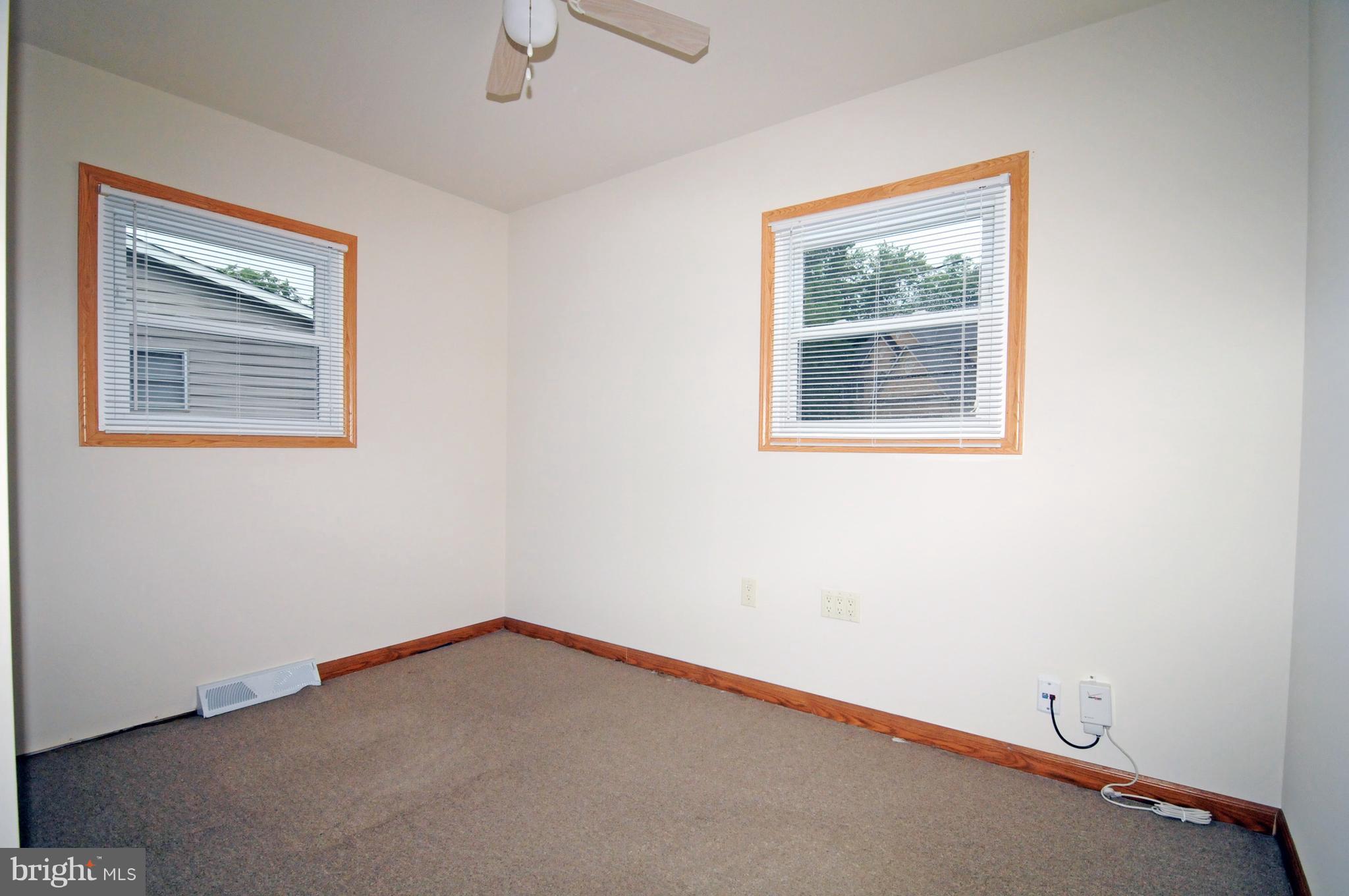 14 Johnson Road Pasadena, MD 21122 - Photo 7 of 13 Bedroom 2