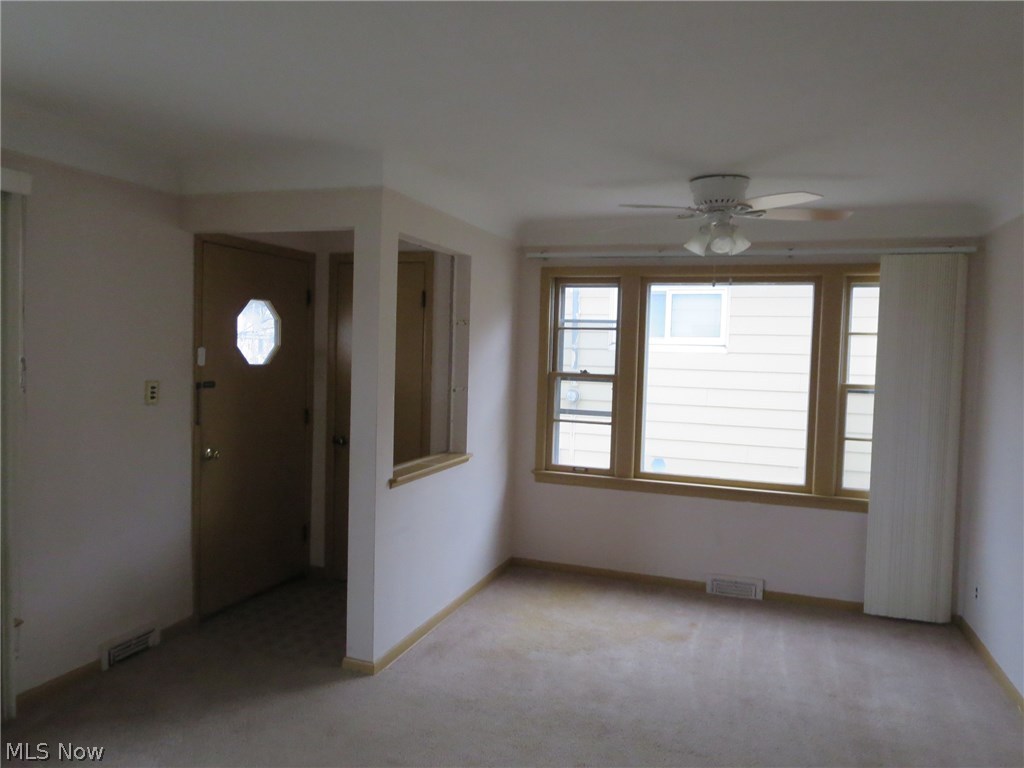 9716 David Road Garfield Heights, OH 44125 - Photo 6 of 23