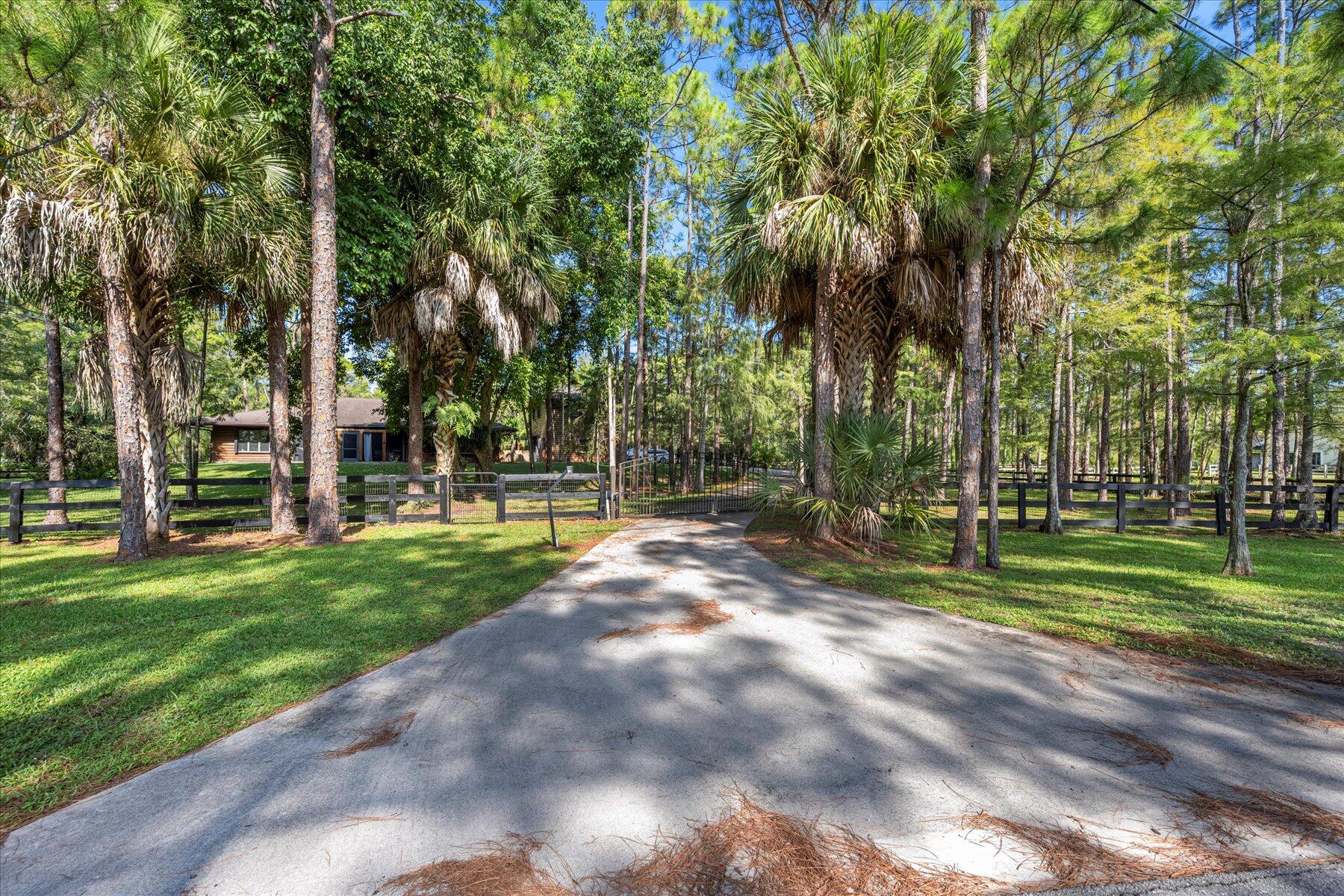 5533 Duckweed Road Lake Worth, FL 33449 - Photo 5 of 76 02-DSC_1063