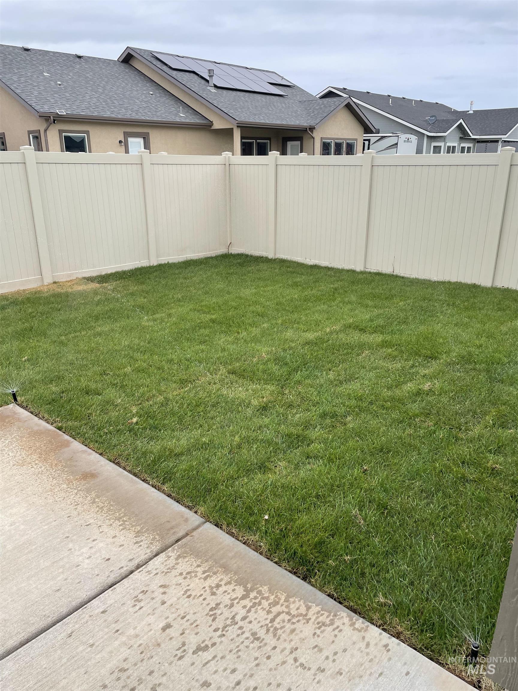 916 Kenbrook Loop Twin Falls, ID 83301 - Photo 29 of 30 View of fenced backyard