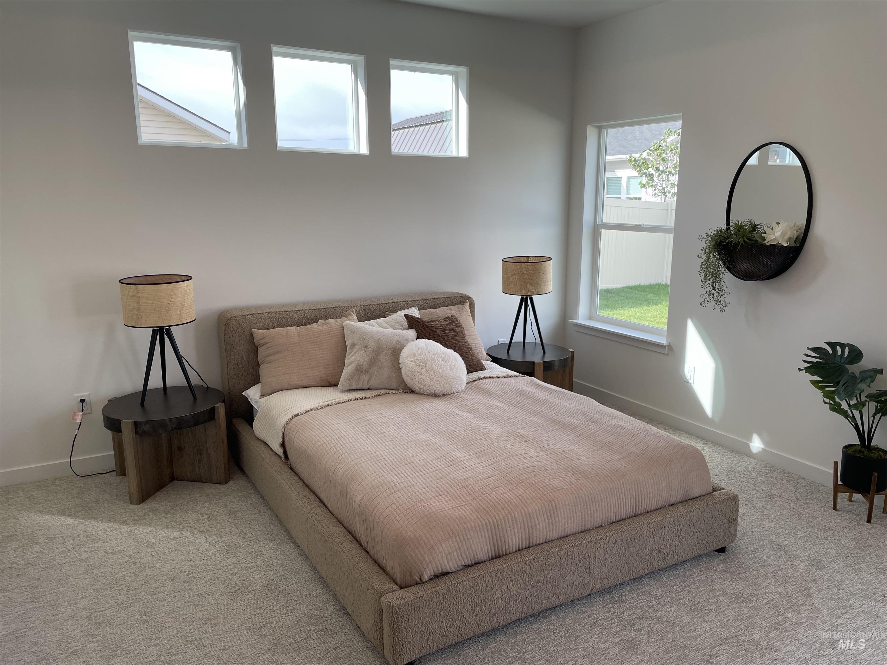 916 Kenbrook Loop Twin Falls, ID 83301 - Photo 10 of 30 Bedroom featuring carpet flooring