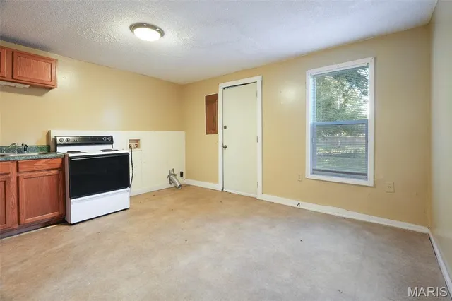 $64,900 | 4023 Braden Street, Granite City, IL 62040