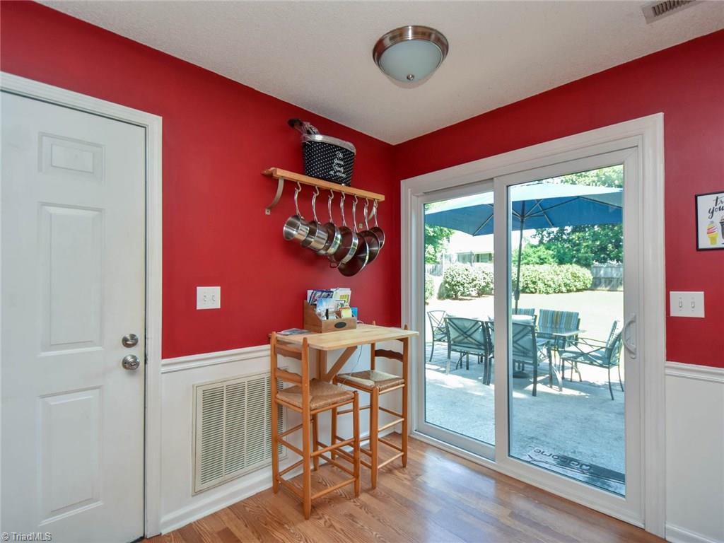 6235 Spring Park Road Clemmons, NC 27012 - Photo 13 of 30 Gallery Image 13