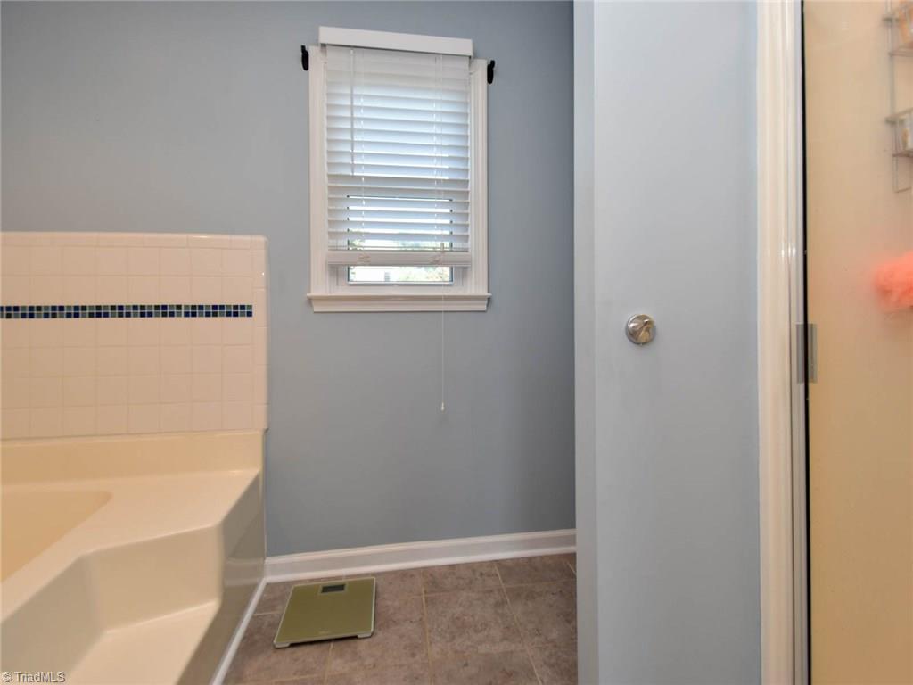 6235 Spring Park Road Clemmons, NC 27012 - Photo 20 of 30 Gallery Image 20