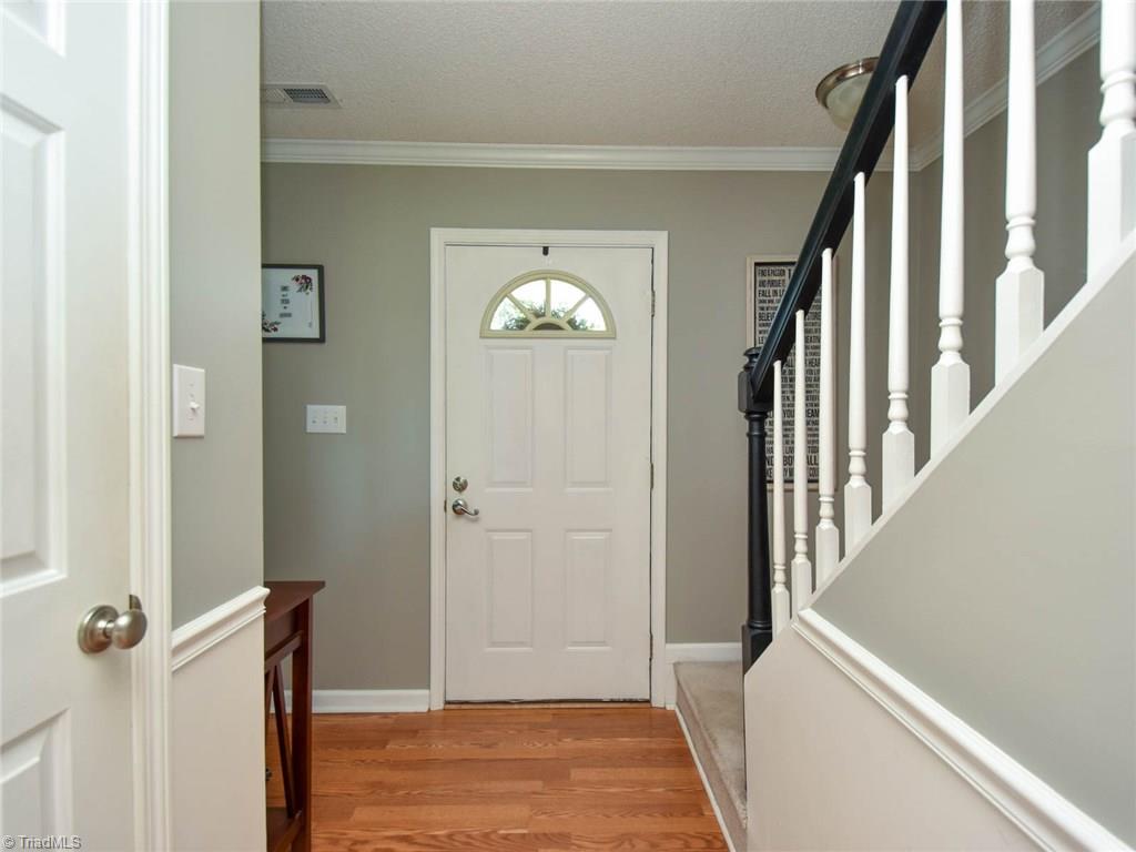 6235 Spring Park Road Clemmons, NC 27012 - Photo 3 of 30 Gallery Image 3