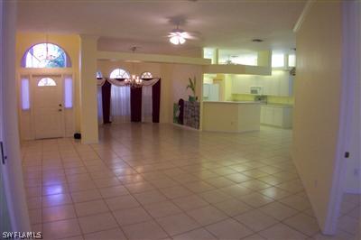 9010 West Ridge Court Fort Myers, FL 33912 - Photo 3 of 10 a view of a hallway with entryway