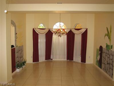 9010 West Ridge Court Fort Myers, FL 33912 - Photo 9 of 10 a view of livingroom with furniture