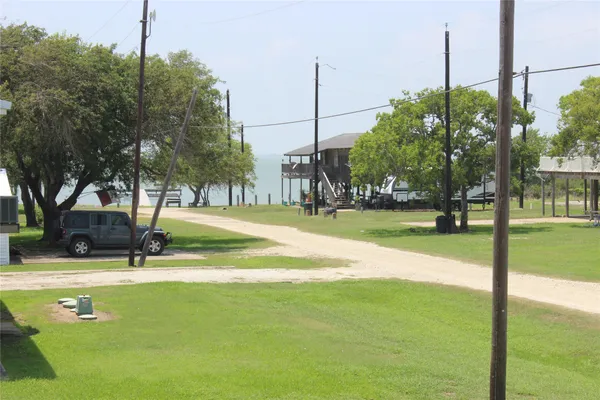 $175,000 | 2641 Cr 312 Palacios Tx 77979, Palacios, TX 77465