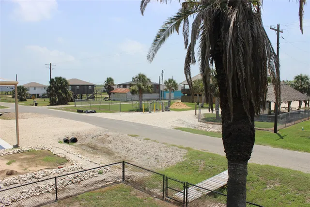 $175,000 | 2641 Cr 312 Palacios Tx 77979, Palacios, TX 77465