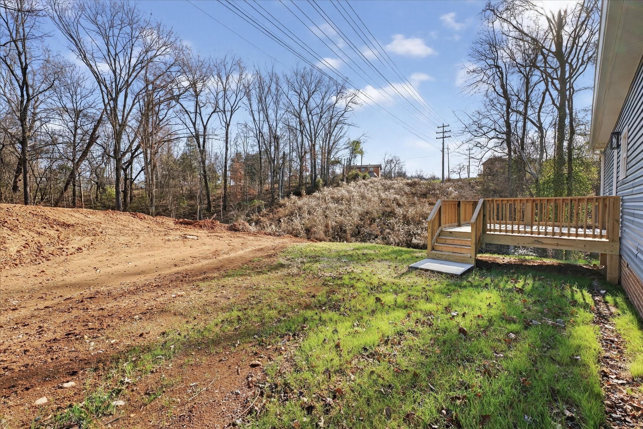 613 Hill Road Clarksville, TN 37040 - Photo 33 of 37 a view of backyard with wooden fence
