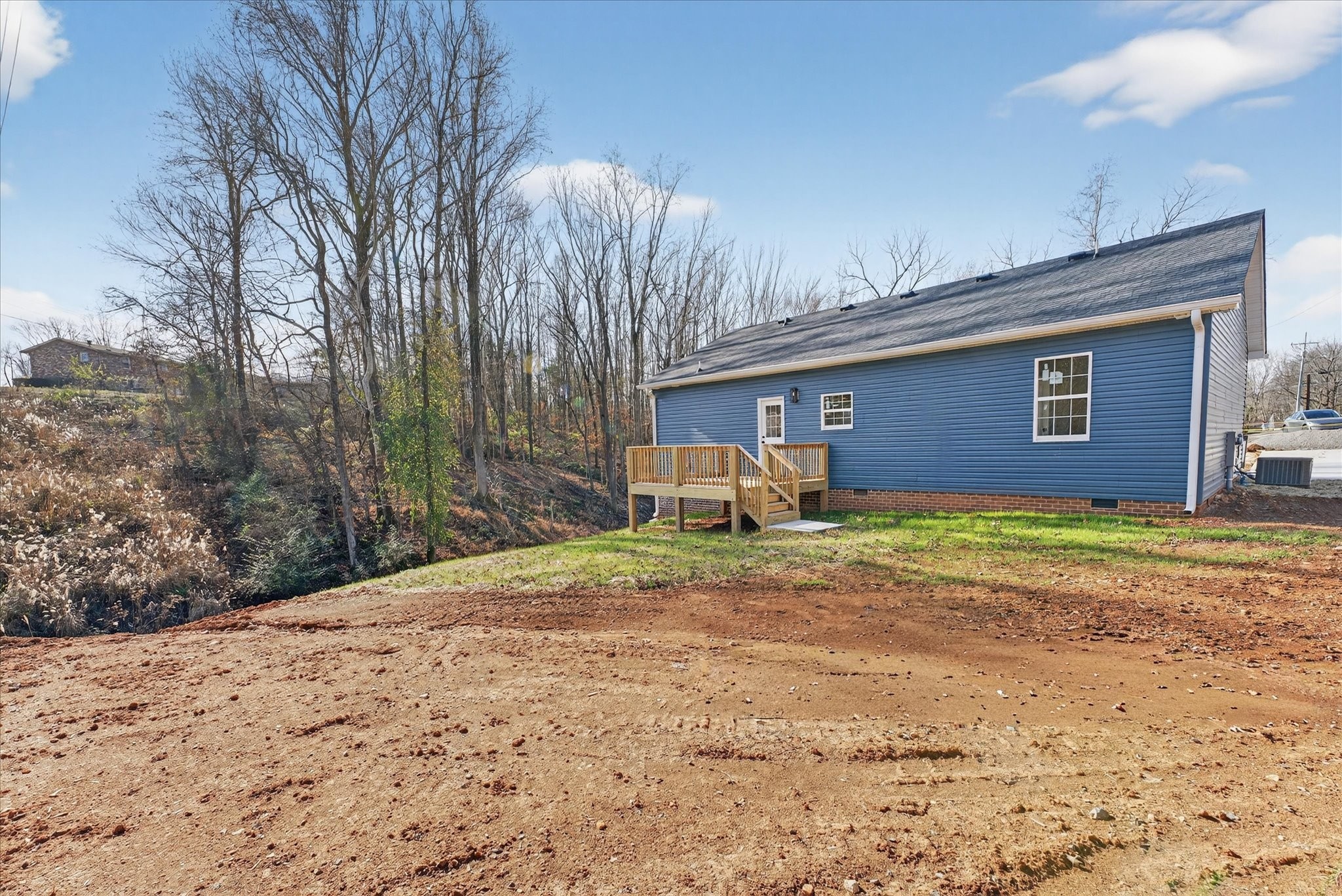 613 Hill Road Clarksville, TN 37040 - Photo 35 of 37 a front view of a house with a yard and garage