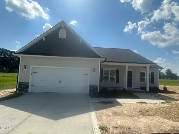 $2,100 | 87 Budd Godwin Lane, Dunn, NC 28334